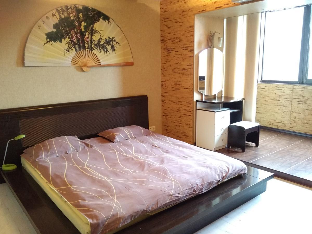 Hotel Service Predslava On Antonovicha Street Kiev Exterior foto